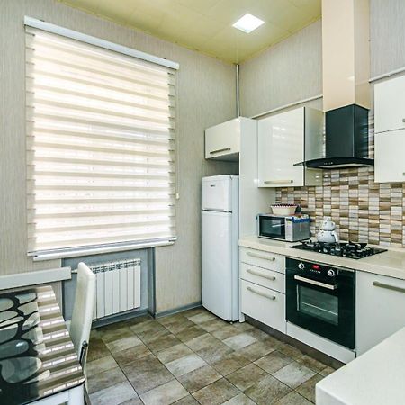 Azneft Square Deluxe Apartment Baku Exterior foto