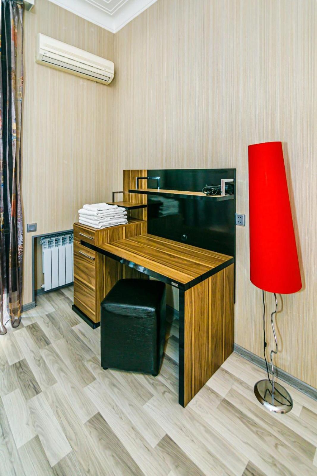 Azneft Square Deluxe Apartment Baku Exterior foto