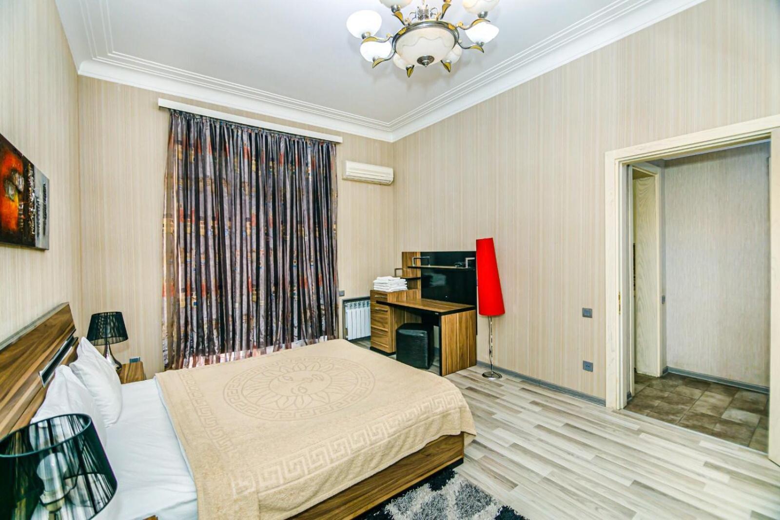 Azneft Square Deluxe Apartment Baku Exterior foto