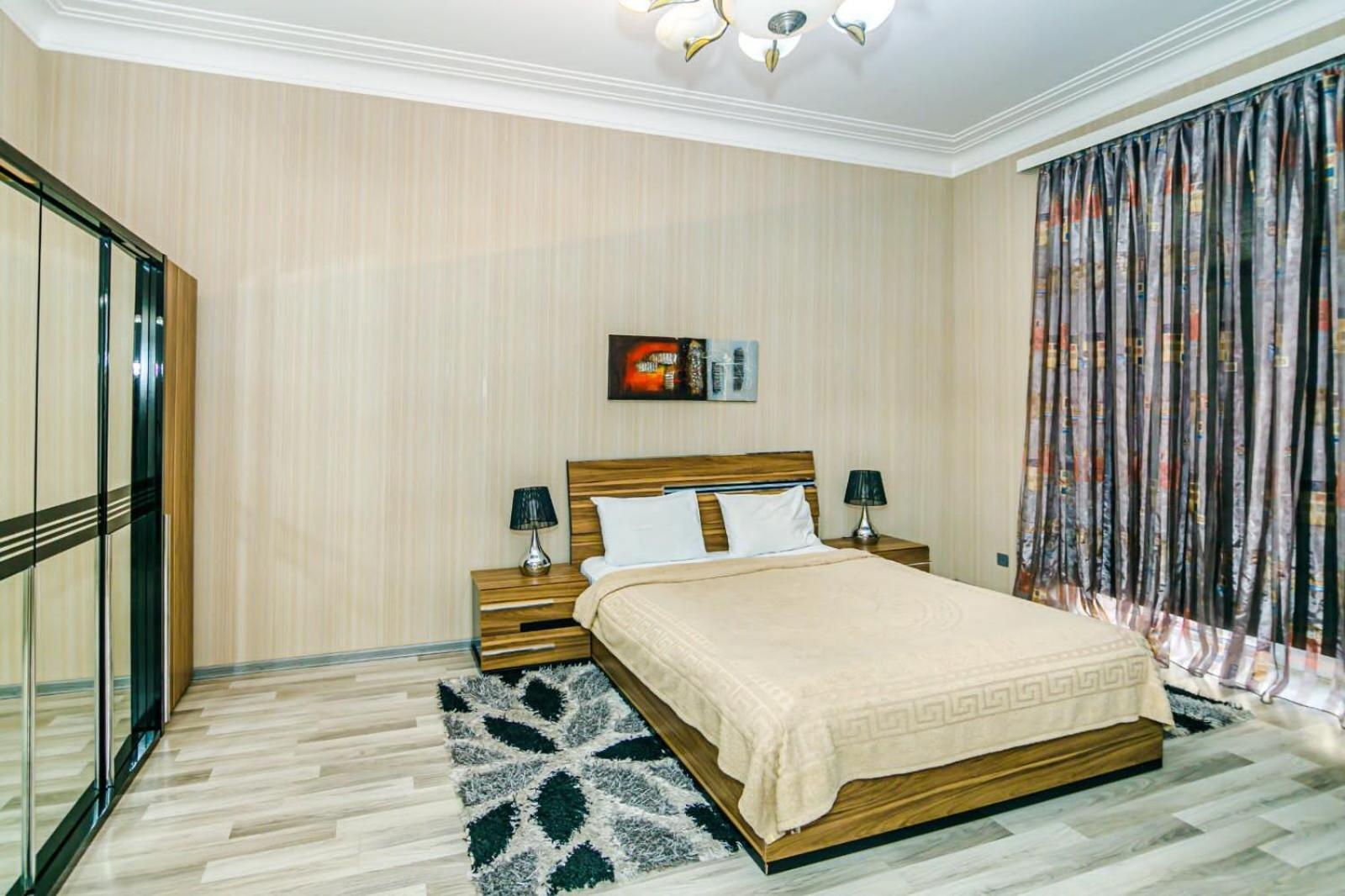 Azneft Square Deluxe Apartment Baku Exterior foto