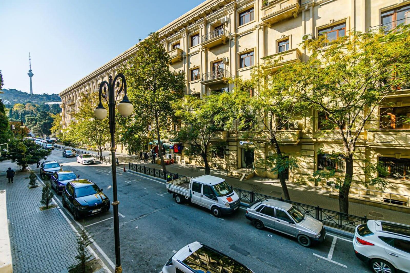 Azneft Square Deluxe Apartment Baku Exterior foto